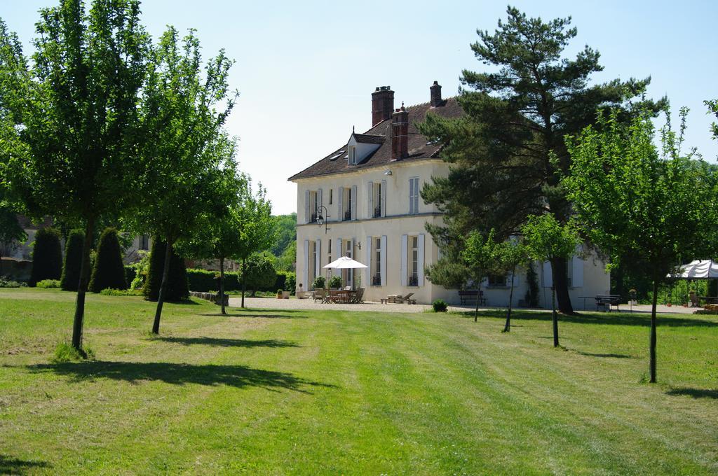 Chateau De Pommeuse Buitenkant foto