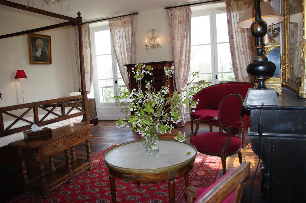 Chateau De Pommeuse Kamer foto